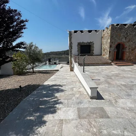 Oasis Entre Vinedos Cerca De Barcelona Con A A Y Piscina Climatizada Villa *