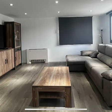 Oasis Entre Vinedos Cerca De Barcelona Con A A Y Piscina Climatizada
