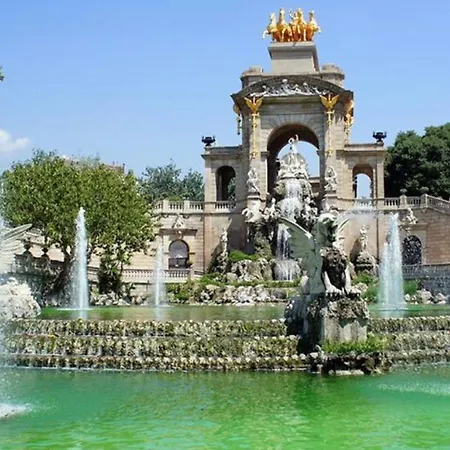 Villa Oasis Entre Vinedos Cerca De Barcelona Con A A Y Piscina Climatizada *