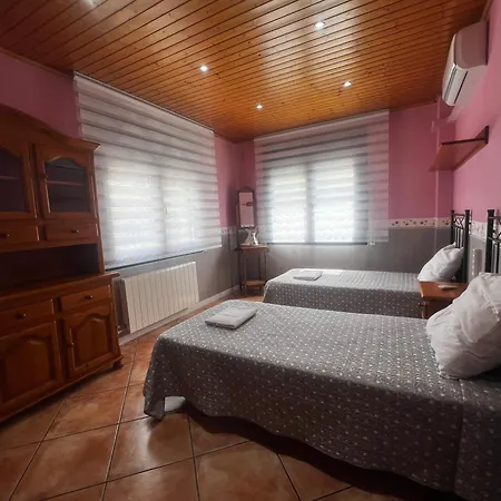 Villa Oasis Entre Vinedos Cerca De Barcelona Con A A Y Piscina Climatizada *